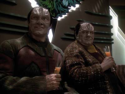 Star Trek: Deep Space Nine Screencaps "The Die is Cast" (S3:E21)