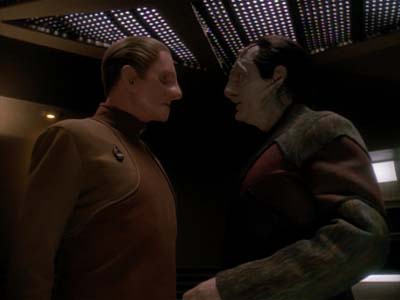 Star Trek: Deep Space Nine Screencaps "The Die is Cast" (S3:E21)