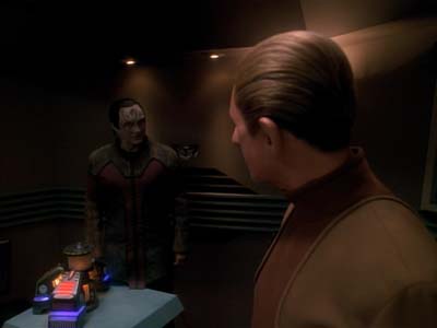 Star Trek: Deep Space Nine Screencaps "The Die is Cast" (S3:E21)