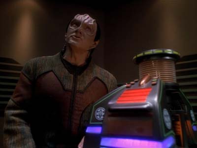 Star Trek: Deep Space Nine Screencaps "The Die is Cast" (S3:E21)