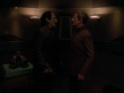 Star Trek: Deep Space Nine Screencaps "The Die is Cast" (S3:E21)