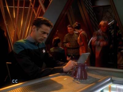 Star Trek: Deep Space Nine Screencaps "Explorers" (S3:E22)