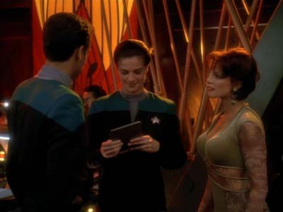 Star Trek: Deep Space Nine Screencaps "Explorers" (S3:E22)