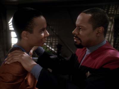 Star Trek: Deep Space Nine Screencaps "Explorers" (S3:E22)