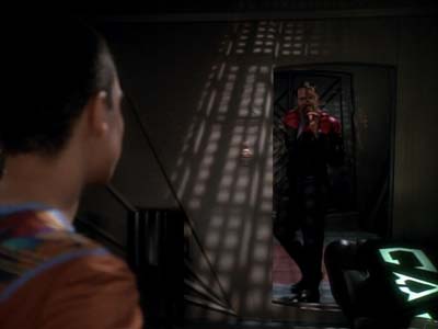 Star Trek: Deep Space Nine Screencaps "Explorers" (S3:E22)