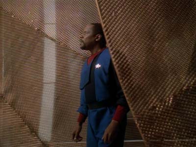 Star Trek: Deep Space Nine Screencaps "Explorers" (S3:E22)