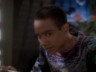 Star Trek: Deep Space Nine Screencaps "Explorers" (S3:E22)