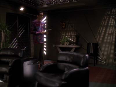 Star Trek: Deep Space Nine Screencaps "Explorers" (S3:E22)