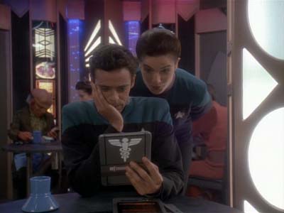 Star Trek: Deep Space Nine Screencaps "Explorers" (S3:E22)