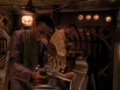 Star Trek: Deep Space Nine Screencaps "Explorers" (S3:E22)