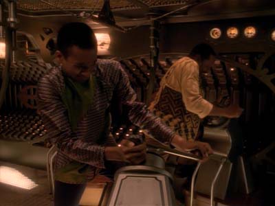 Star Trek: Deep Space Nine Screencaps "Explorers" (S3:E22)