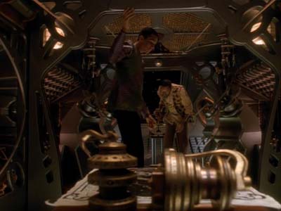 Star Trek: Deep Space Nine Screencaps "Explorers" (S3:E22)