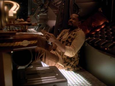 Star Trek: Deep Space Nine Screencaps "Explorers" (S3:E22)