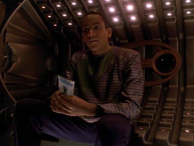 Star Trek: Deep Space Nine Screencaps "Explorers" (S3:E22)