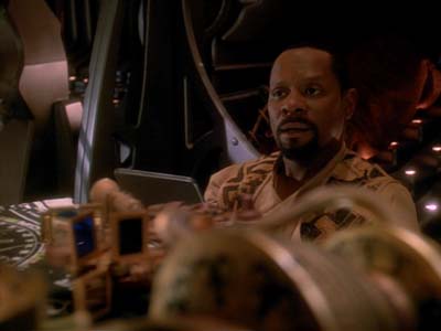 Star Trek: Deep Space Nine Screencaps "Explorers" (S3:E22)