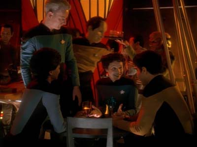 Star Trek: Deep Space Nine Screencaps "Explorers" (S3:E22)