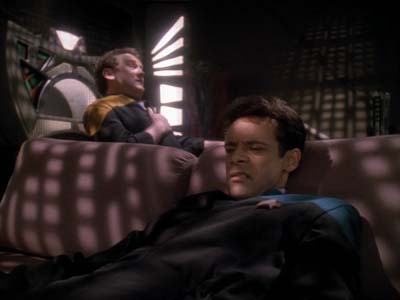 Star Trek: Deep Space Nine Screencaps "Explorers" (S3:E22)