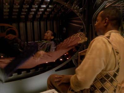 Star Trek: Deep Space Nine Screencaps "Explorers" (S3:E22)