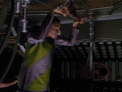 Star Trek: Deep Space Nine Screencaps "Explorers" (S3:E22)