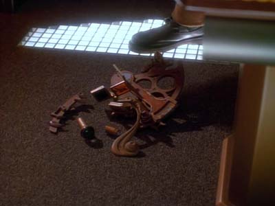 Star Trek: Deep Space Nine Screencaps "Explorers" (S3:E22)