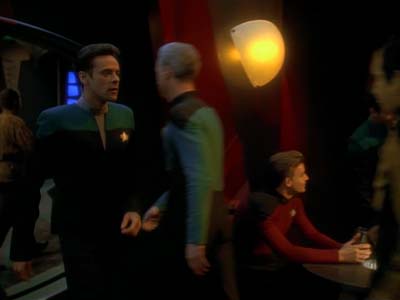 Star Trek: Deep Space Nine Screencaps "Explorers" (S3:E22)