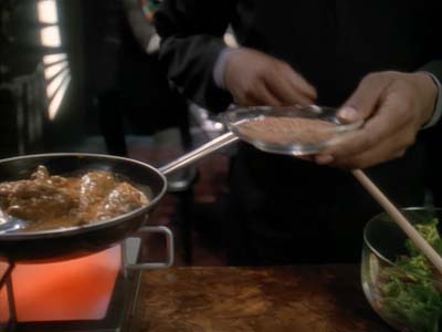 Star Trek: Deep Space Nine Screencaps "Family Business" (S3:E23)