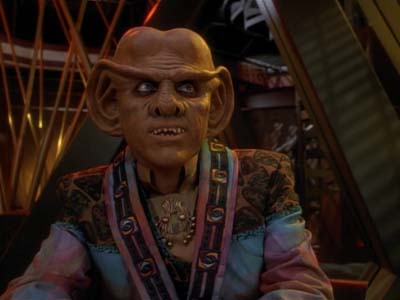 Star Trek: Deep Space Nine Screencaps "Family Business" (S3:E23)
