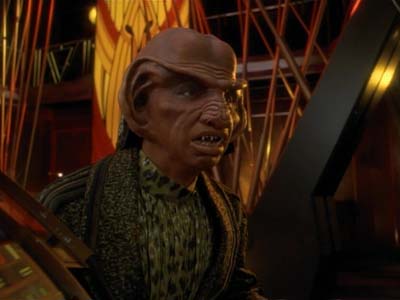 Star Trek: Deep Space Nine Screencaps "Family Business" (S3:E23)