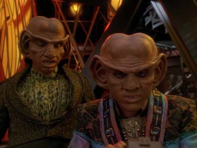 Star Trek: Deep Space Nine Screencaps "Family Business" (S3:E23)