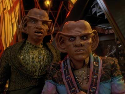 Star Trek: Deep Space Nine Screencaps "Family Business" (S3:E23)