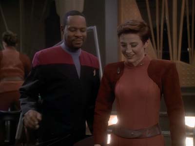 Star Trek: Deep Space Nine Screencaps "Family Business" (S3:E23)
