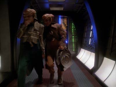 Star Trek: Deep Space Nine Screencaps "Family Business" (S3:E23)