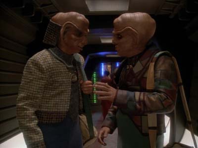 Star Trek: Deep Space Nine Screencaps "Family Business" (S3:E23)