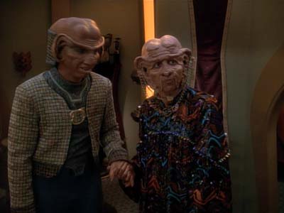 Star Trek: Deep Space Nine Screencaps "Family Business" (S3:E23)