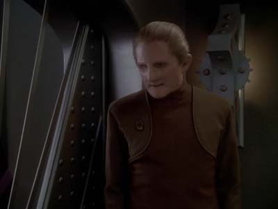 Star Trek: Deep Space Nine Screencaps "Family Business" (S3:E23)