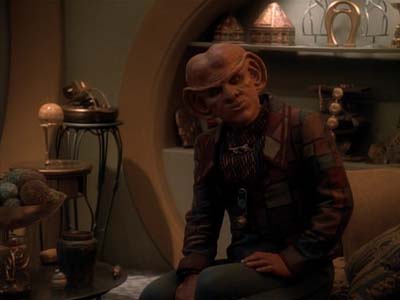 Star Trek: Deep Space Nine Screencaps "Family Business" (S3:E23)