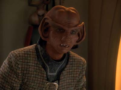 Star Trek: Deep Space Nine Screencaps "Family Business" (S3:E23)