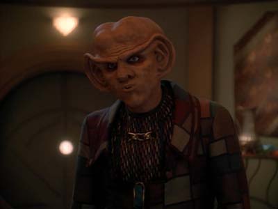 Star Trek: Deep Space Nine Screencaps "Family Business" (S3:E23)