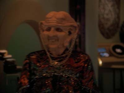 Star Trek: Deep Space Nine Screencaps "Family Business" (S3:E23)