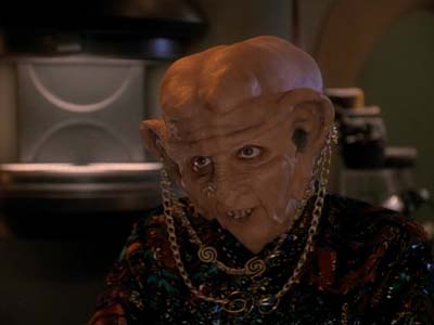 Star Trek: Deep Space Nine Screencaps "Family Business" (S3:E23)