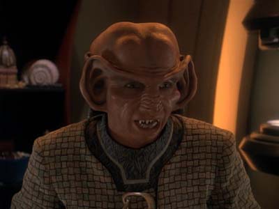 Star Trek: Deep Space Nine Screencaps "Family Business" (S3:E23)
