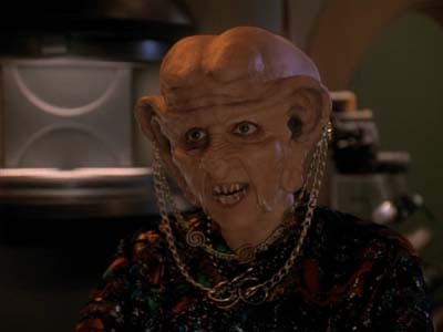 Star Trek: Deep Space Nine Screencaps "Family Business" (S3:E23)