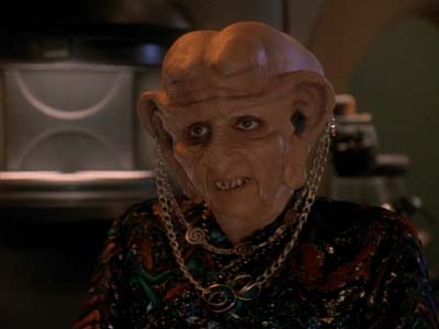 Star Trek: Deep Space Nine Screencaps "Family Business" (S3:E23)