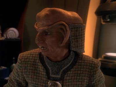 Star Trek: Deep Space Nine Screencaps "Family Business" (S3:E23)