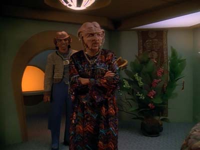 Star Trek: Deep Space Nine Screencaps "Family Business" (S3:E23)