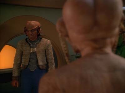 Star Trek: Deep Space Nine Screencaps "Family Business" (S3:E23)