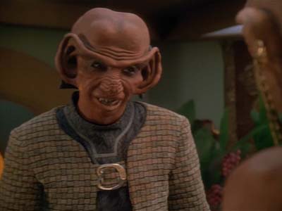 Star Trek: Deep Space Nine Screencaps "Family Business" (S3:E23)