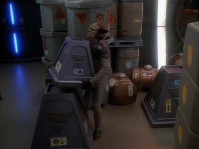 Star Trek: Deep Space Nine Screencaps "Family Business" (S3:E23)