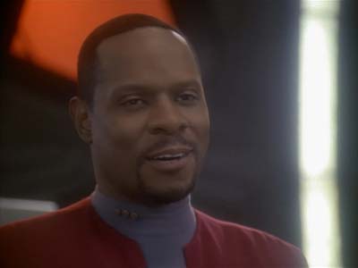 Star Trek: Deep Space Nine Screencaps "Family Business" (S3:E23)