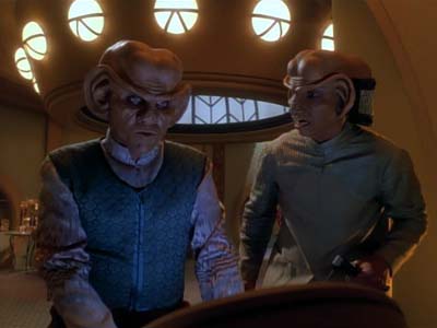Star Trek: Deep Space Nine Screencaps "Family Business" (S3:E23)